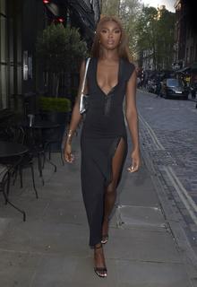 Leomie Anderson feet photo 1