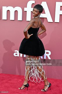 Leomie Anderson feet photo 9