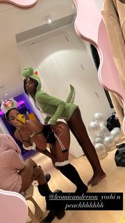 Leomie Anderson feet photo 20