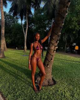 Leomie Anderson feet photo 9