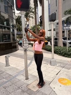 Leomie Anderson feet photo 11