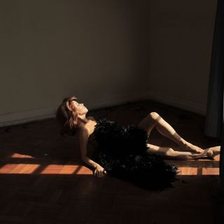 Leona Cavalli feet photo 17