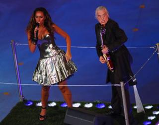Leona Lewis feet photo thumbnail