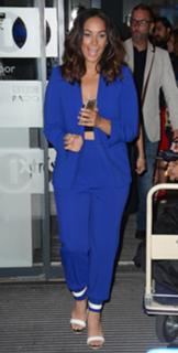 Leona Lewis feet photo thumbnail