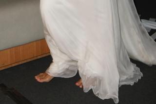 Leona Lewis feet photo thumbnail
