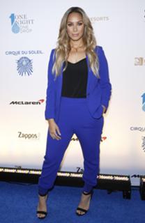Leona Lewis feet photo thumbnail