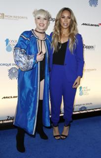 Leona Lewis feet photo thumbnail
