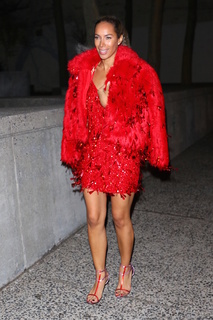 Leona Lewis feet photo thumbnail
