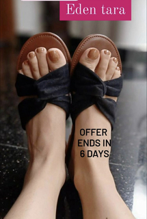 Leona Lishoy feet photo 8