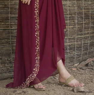 Leona Lishoy feet photo 12