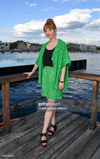 Leonie Benesch feet photo 1