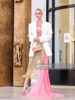 Leonie Hanne feet photo 18