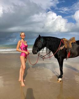 Leonie Hanne feet photo 11