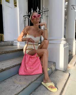 Leonie Hanne feet photo 4