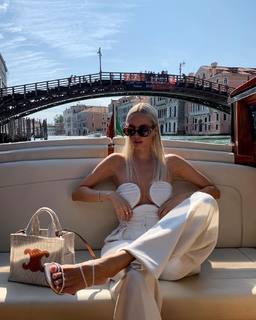 Leonie Hanne feet photo 20