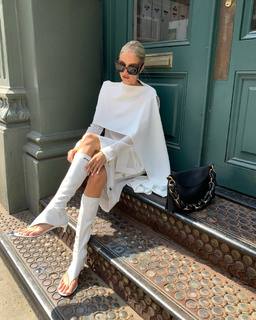 Leonie Hanne feet photo 15