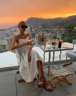Leonie Hanne feet photo 8