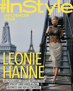 Leonie Hanne feet photo 17