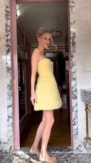 Leonie Hanne feet photo 2