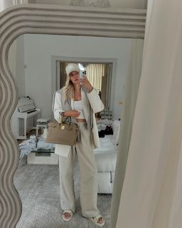 Leonie Hanne feet photo 12