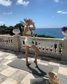 Leonie Hanne feet photo 4