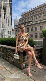Leonie Hanne feet photo 14