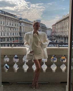 Leonie Hanne feet photo 19