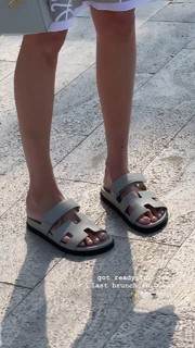 Leonie Hanne feet photo 1