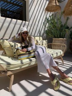 Leonie Hanne feet photo 3