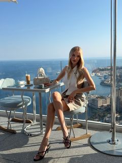 Leonie Hanne feet photo 8