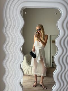 Leonie Hanne feet photo 13