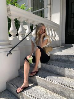 Leonie Hanne feet photo 9