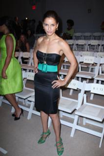 Leonor Varela feet photo thumbnail