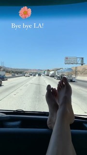 Leonor Varela feet photo thumbnail