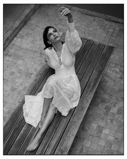 Leonor Varela feet photo thumbnail