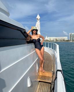 Leonor Varela feet photo thumbnail