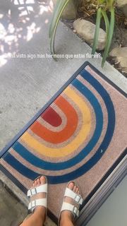 Leonor Varela feet photo thumbnail