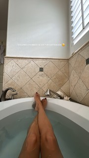 Leonor Varela feet photo thumbnail