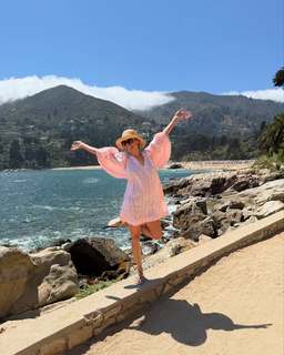 Leonor Varela feet photo thumbnail