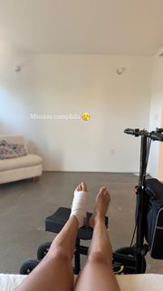 Leonor Varela feet photo thumbnail