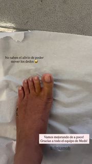 Leonor Varela feet photo thumbnail