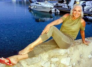 Lepa Brena feet photo 16