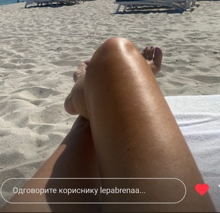 Lepa Brena feet photo 10