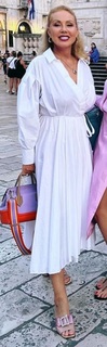 Lepa Brena feet photo 3