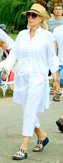 Lepa Brena feet photo 8