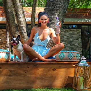 Leryn Franco feet photo 10