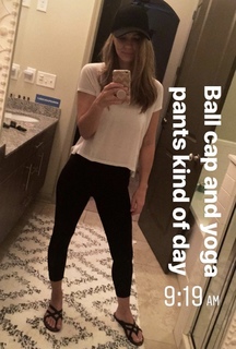 Lesa Wilson feet photo 1