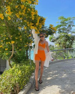 Lesia Nikituk feet photo 13