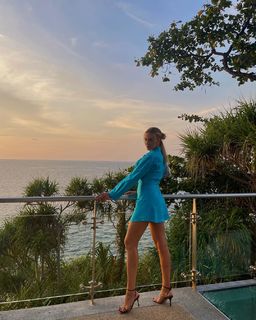 Lesia Nikituk feet photo 11