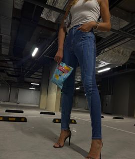 Lesia Nikituk feet photo 13